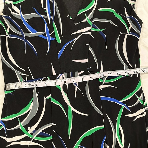 Banana Republic cap sleeve patterned short dress v neck black green blue PM - Picture 4 of 7